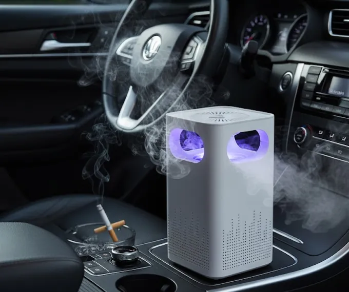 منقّي الهواء يعمل داخل السيارة